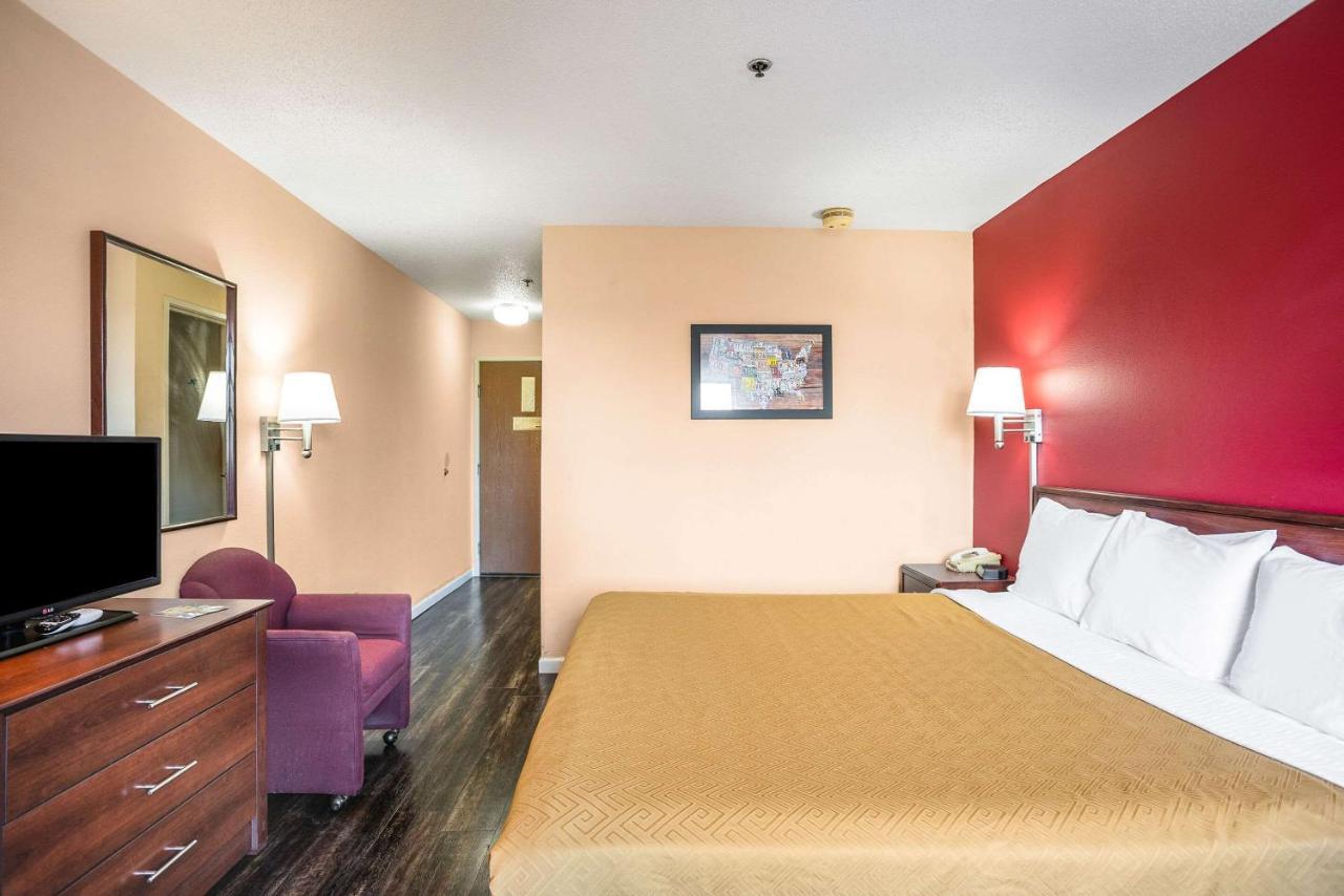 Econo Lodge Princeton Exteriör bild