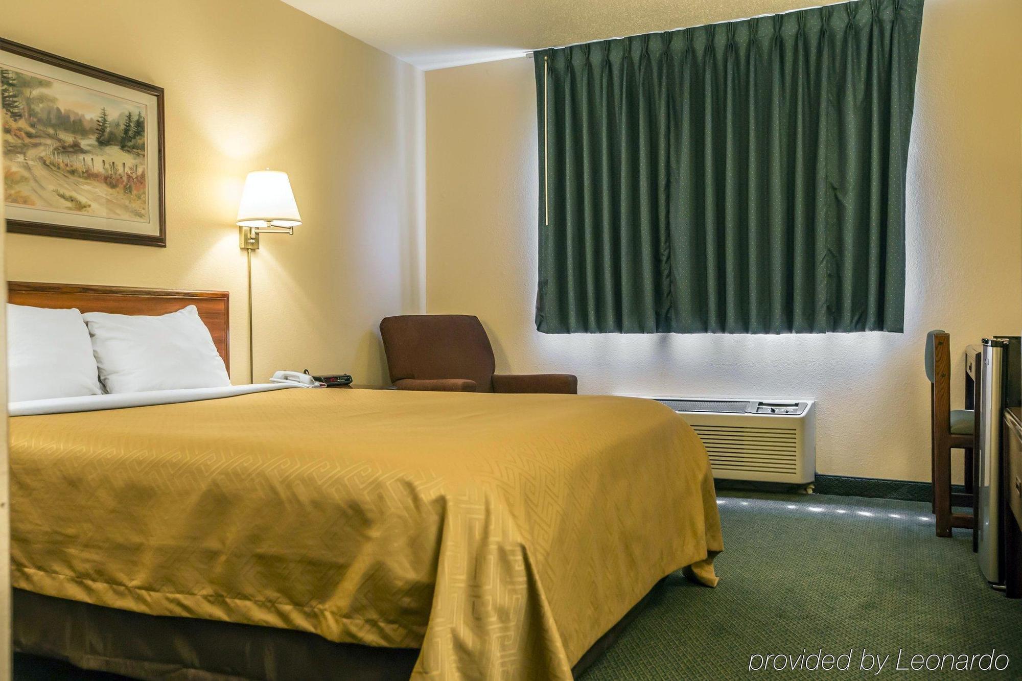 Econo Lodge Princeton Exteriör bild